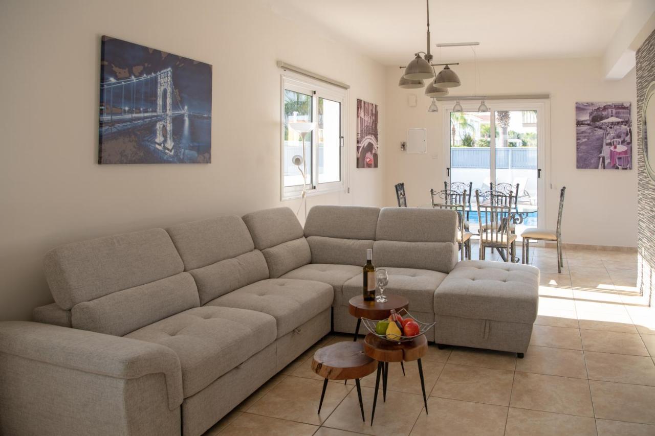 Villa Ruby Nissi Beach Ayia Napa Ngoại thất bức ảnh